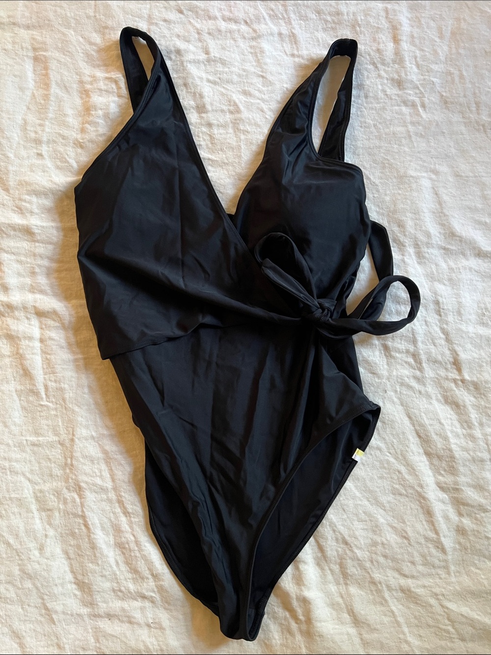 SUMMERSALT Perfect Wrap One Piece Swimsuit Black sz 10